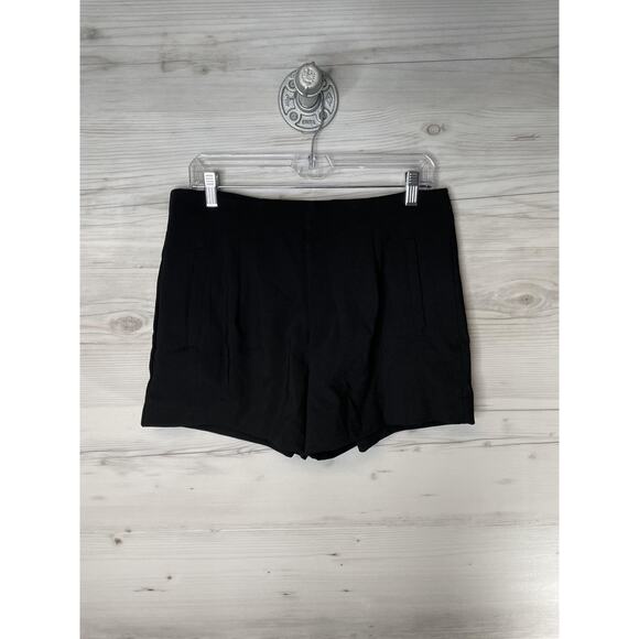 A New Day Shorts Womens 10 Black Stretch Zip Hook Waist Pockets Dressy Office - Picture 1 of 12
